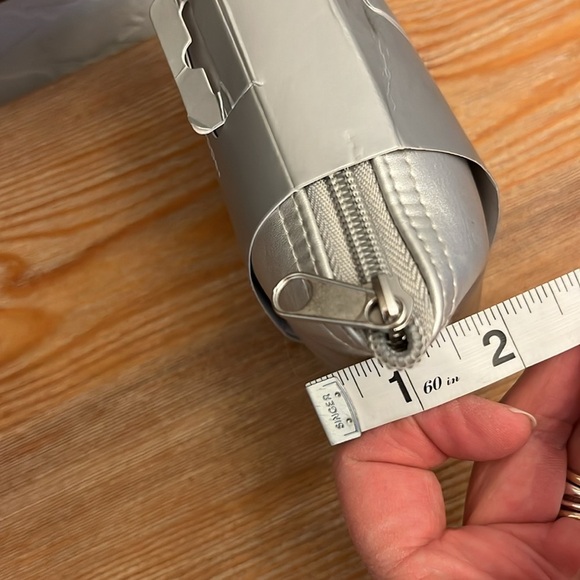 Nordstrom Tote Bag NWT Cityscape Silver Travel Fold Zip Up Packable Reusable - Picture 16 of 16